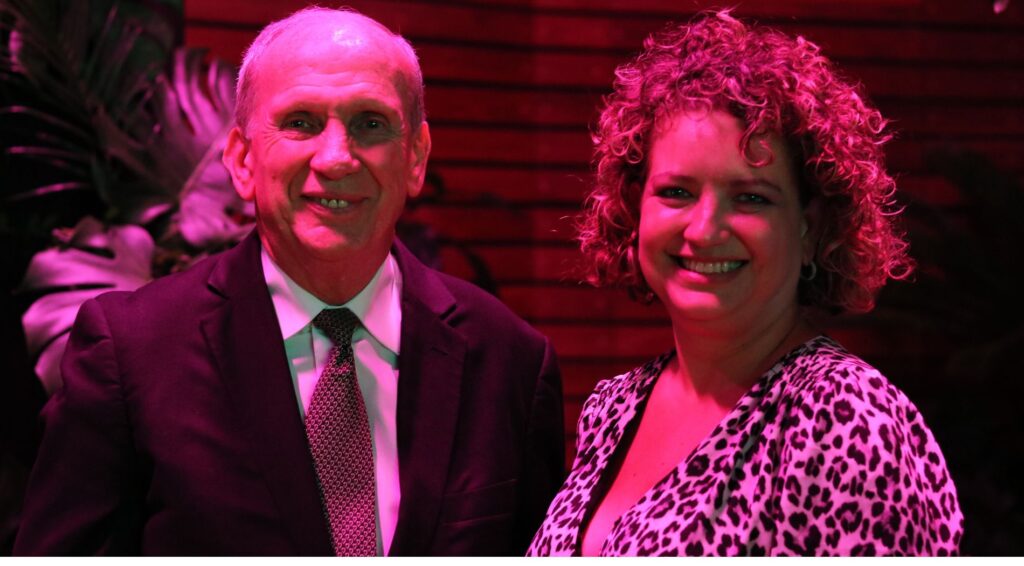 William Rodríguez, ministro de Turismo de Costa Rica y Carolina Trejos, directora de