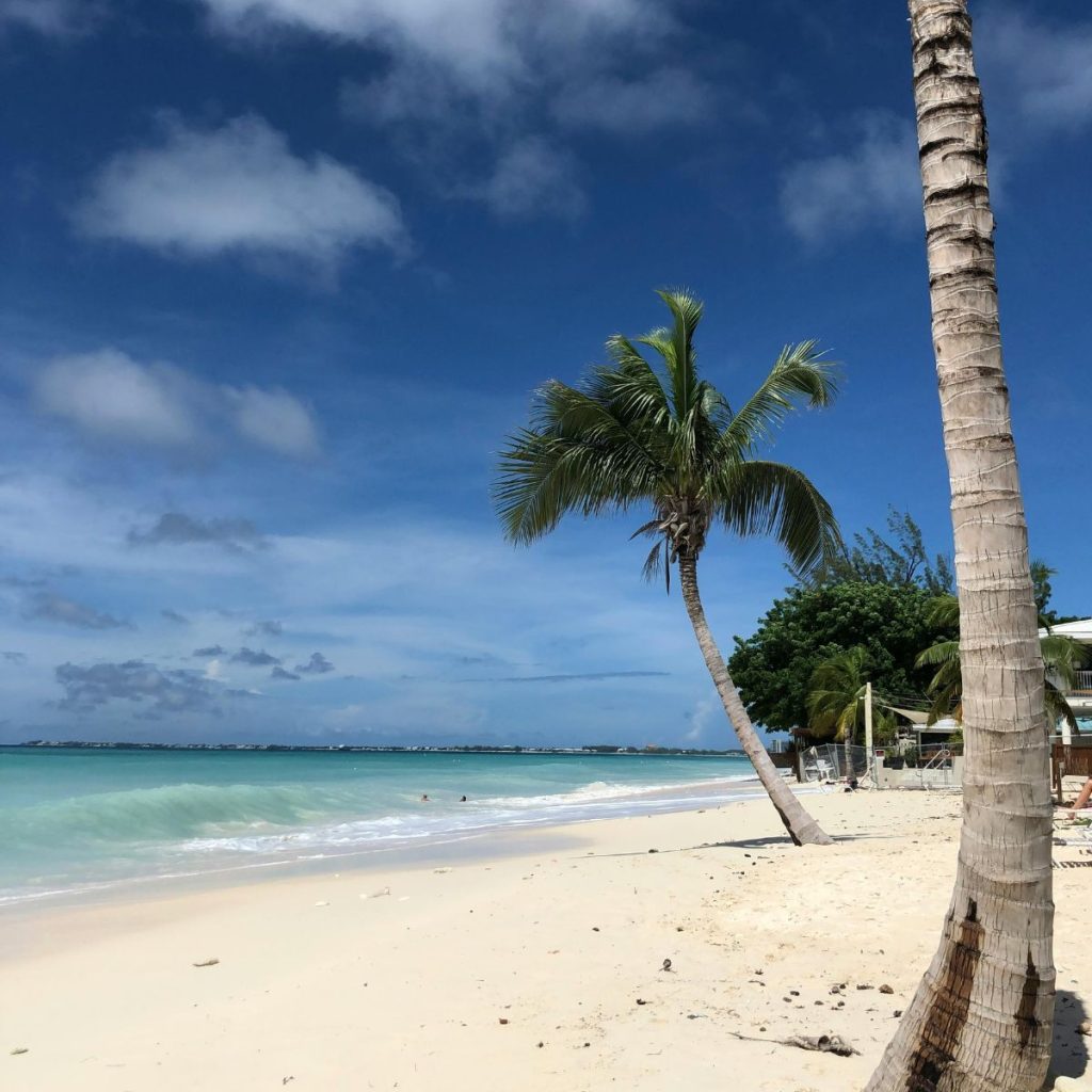 Islas Caimán.